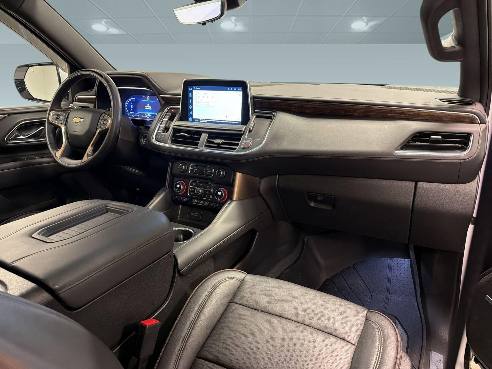 Used 2023 Chevrolet Tahoe High Country w/ Advanced Technology Package AWD/4WD image 29