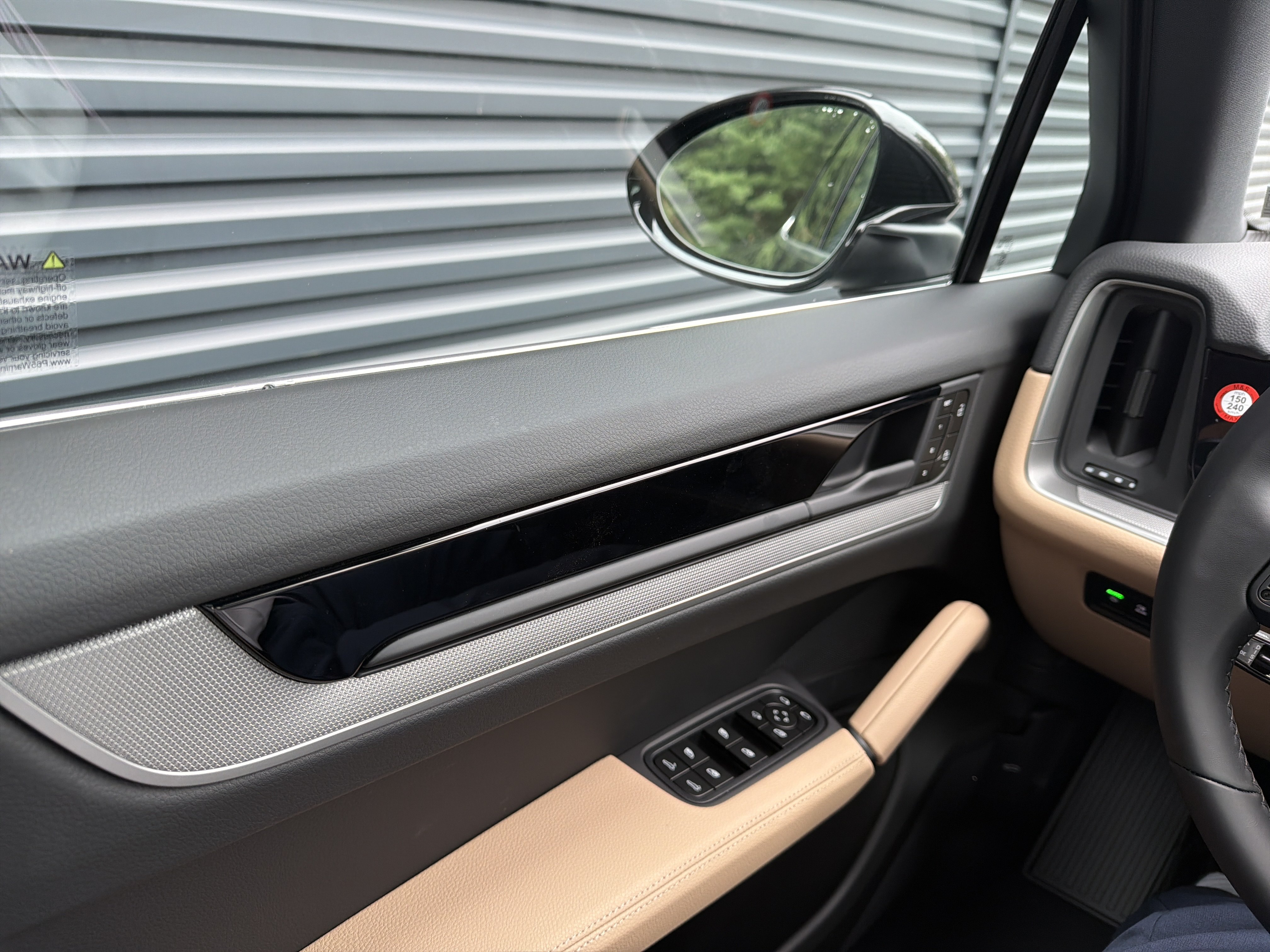 New 2026 Porsche Cayenne AWD/4WD image 15