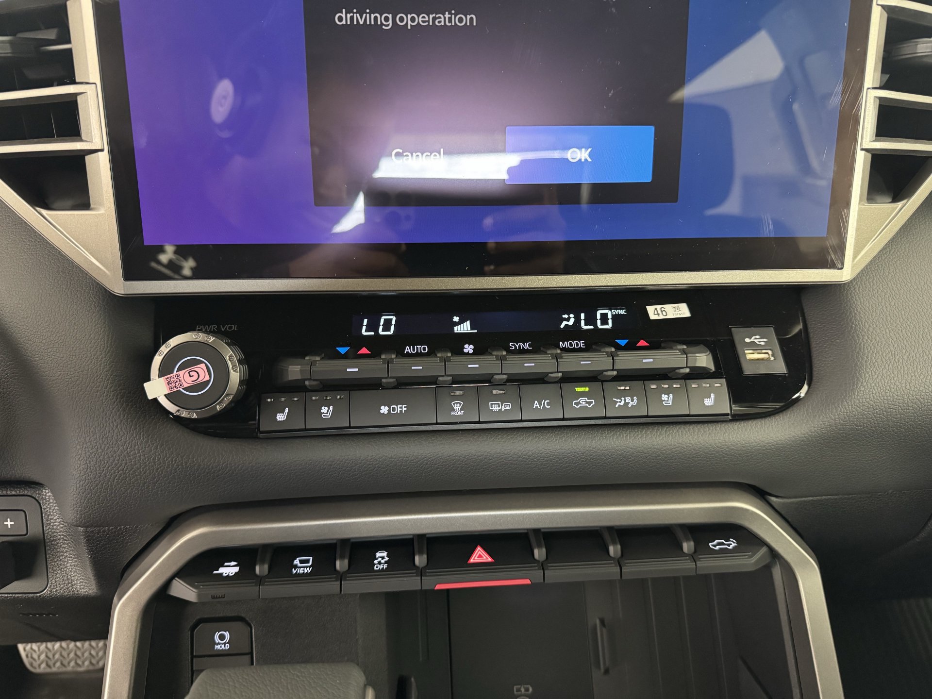 New 2026 Toyota Tundra Limited AWD/4WD image 3
