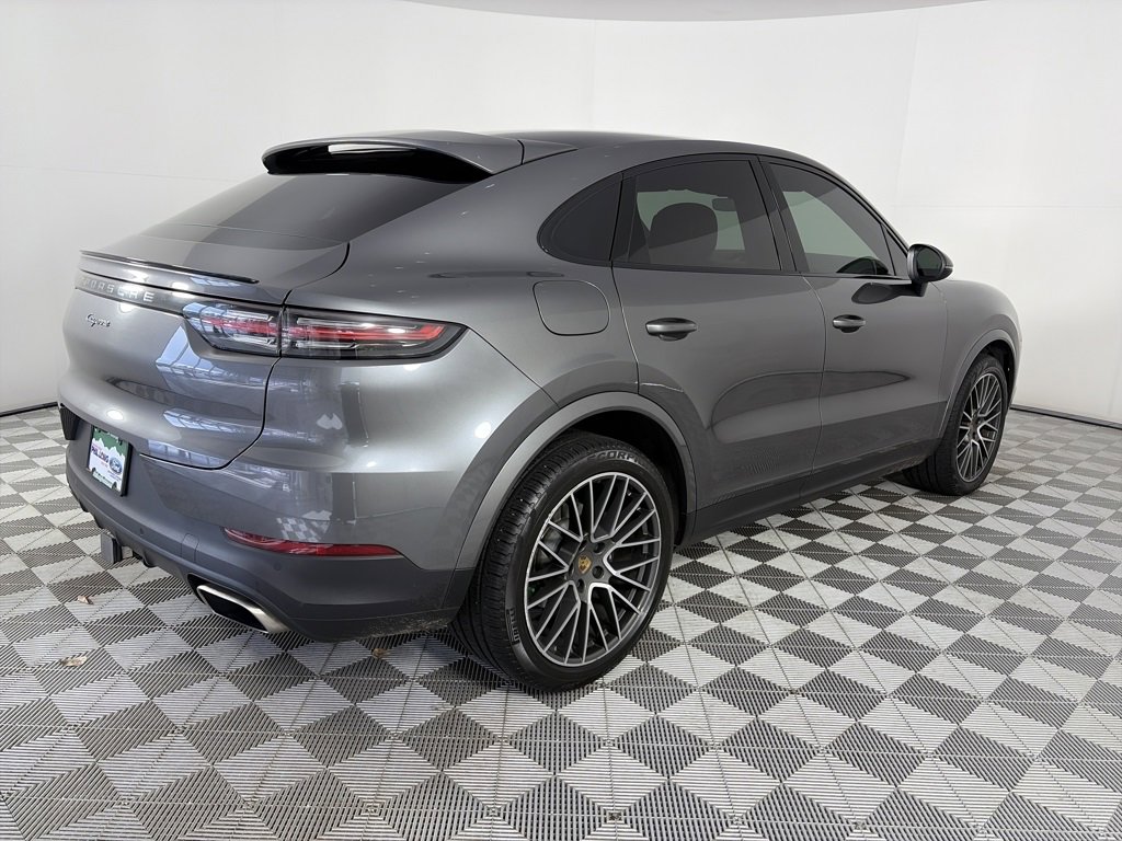 Used 2020 Porsche Cayenne image 7