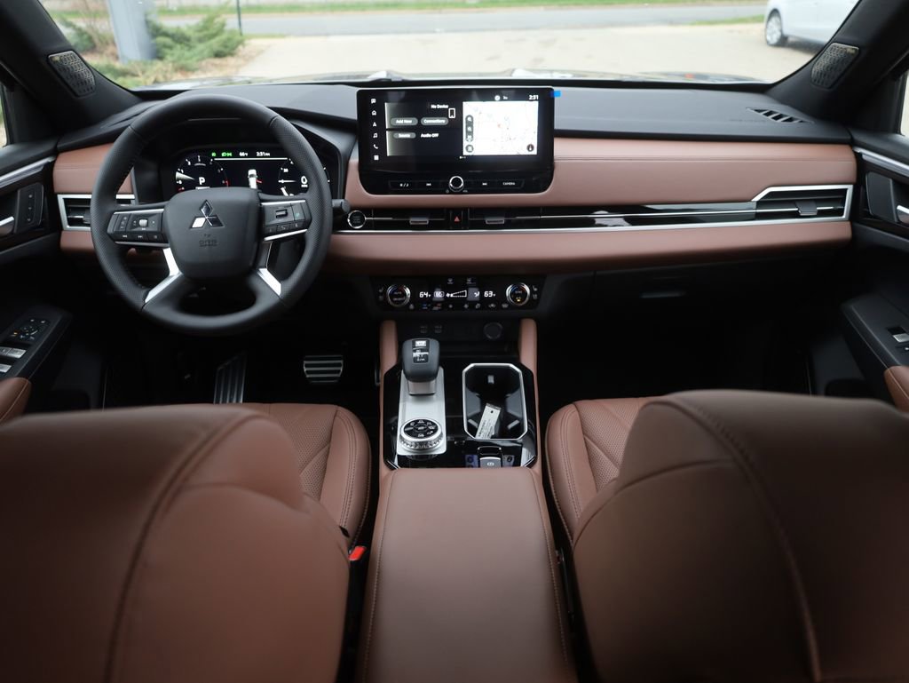 New 2025 Mitsubishi Outlander SEL image 25
