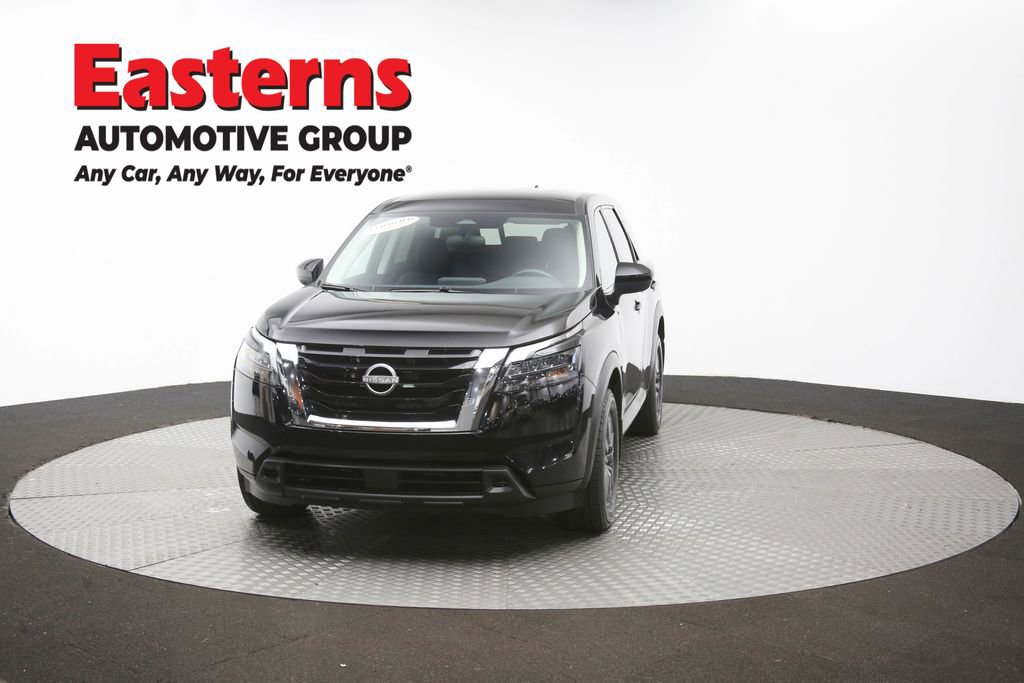 Used 2024 Nissan Pathfinder S AWD/4WD image 54
