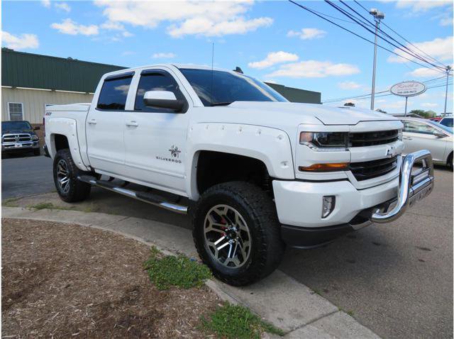 Used 2017 Chevrolet Silverado 1500 LT w/ All Star Edition AWD/4WD image 16