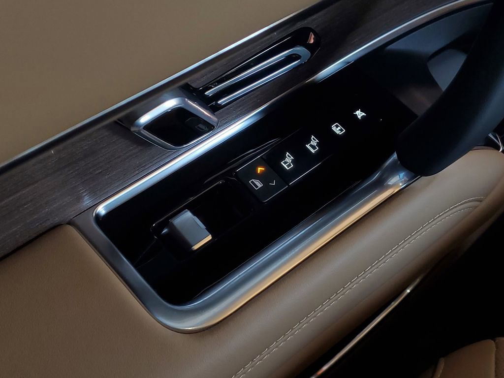 New 2026 Land Rover Range Rover SE image 31