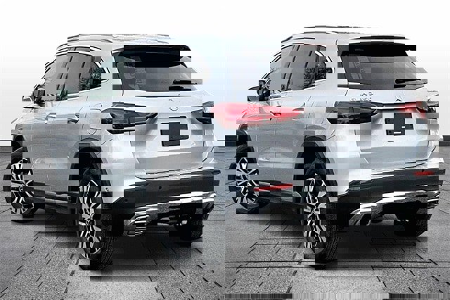 Certified 2025 Mercedes-Benz GLA 250 4MATIC image 5