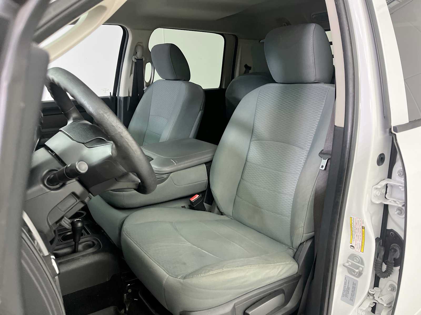 Used 2017 RAM 2500 Tradesman w/ Chrome Appearance Group AWD/4WD image 19