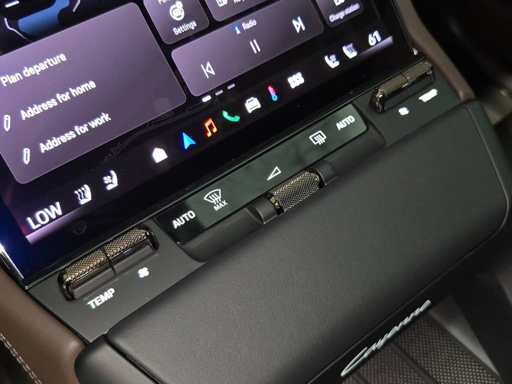 New 2026 Porsche Cayenne Turbo AWD/4WD image 19