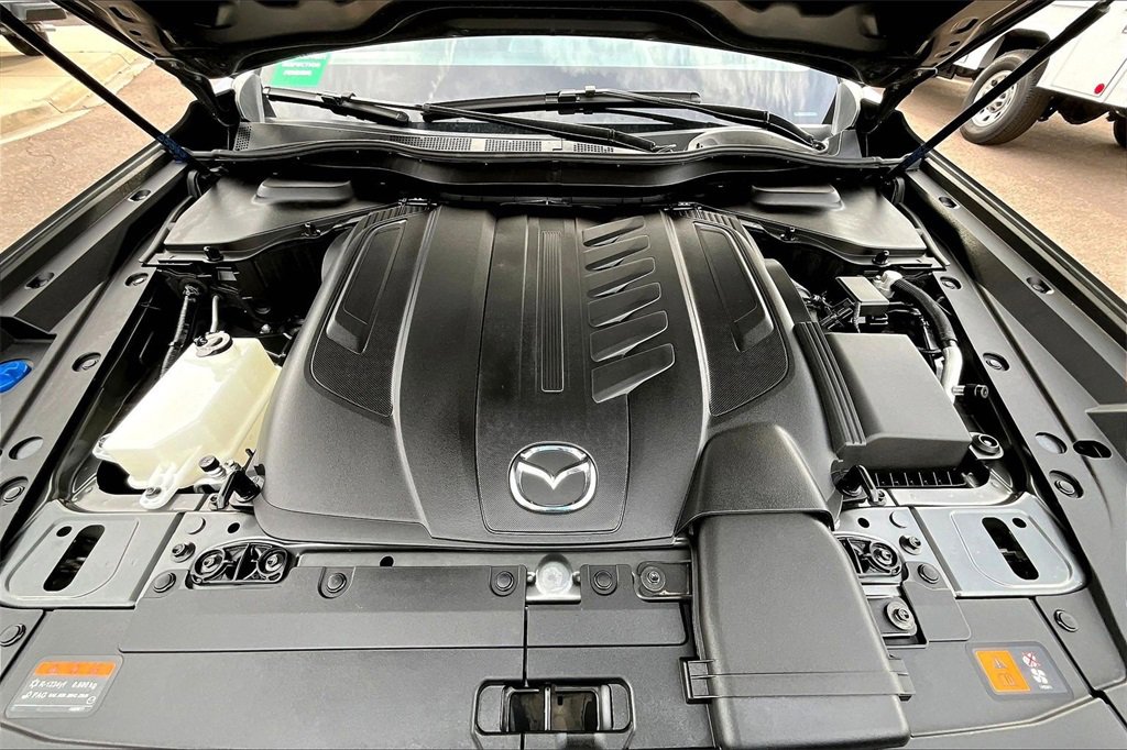 Used 2024 MAZDA CX-90 3.3 Turbo w/ Preferred Plus image 9