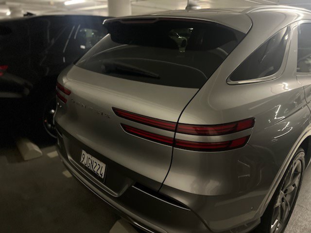 Used 2023 Genesis Electrified GV70 AWD/4WD image 3