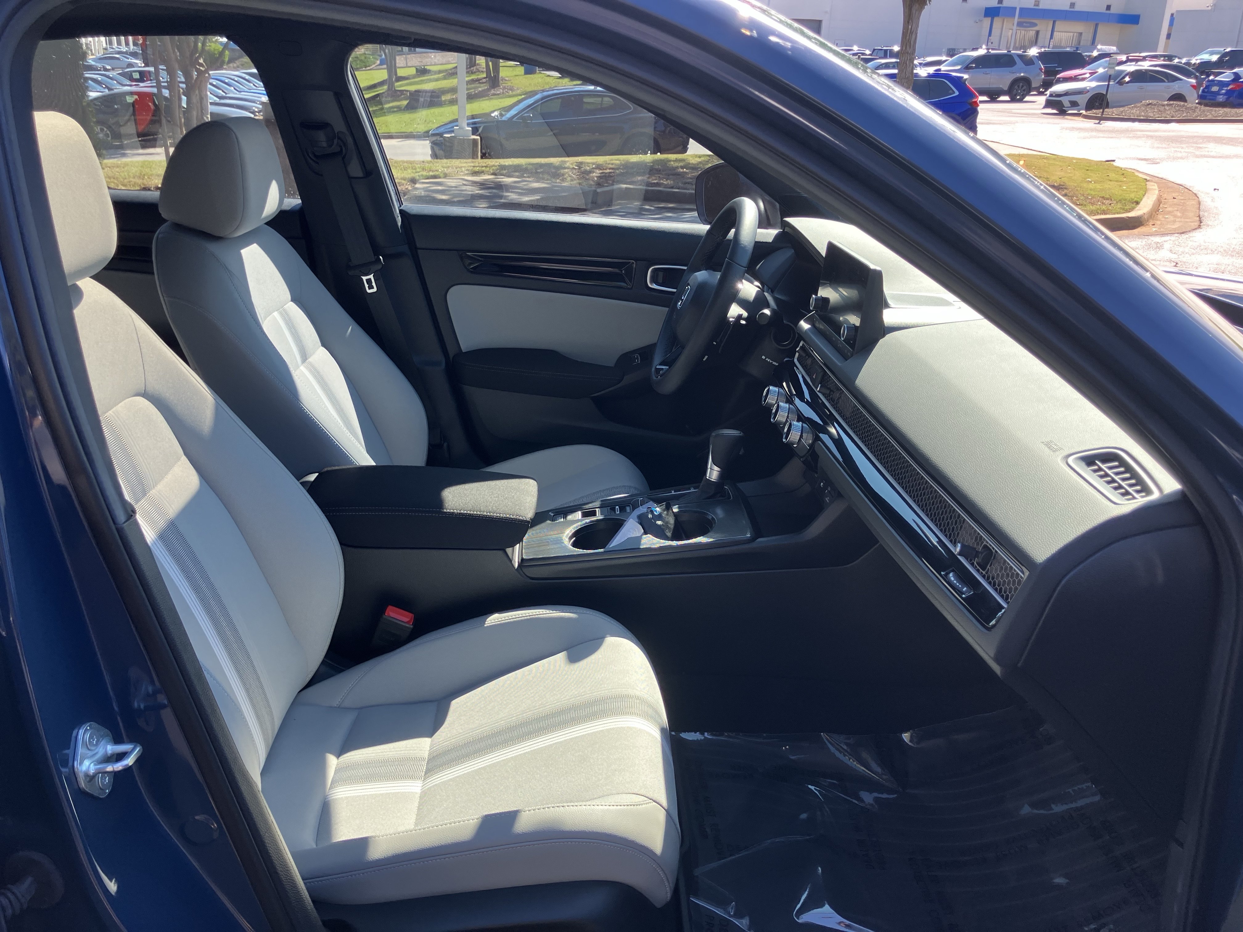 Used 2026 Honda Civic FWD Hybrid Sedan image 35