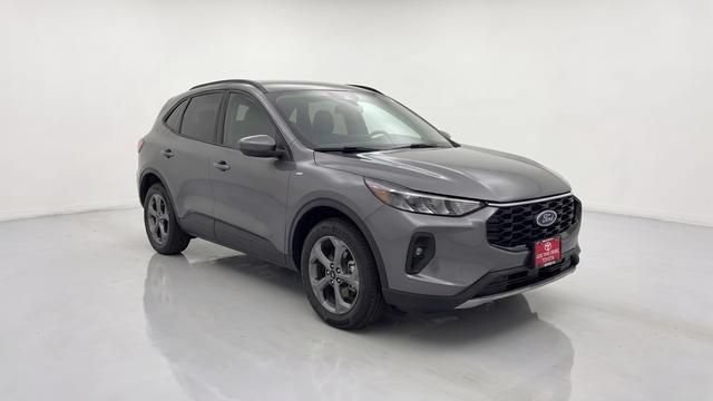 Used 2025 Ford Escape ST-Line Select AWD/4WD image 9