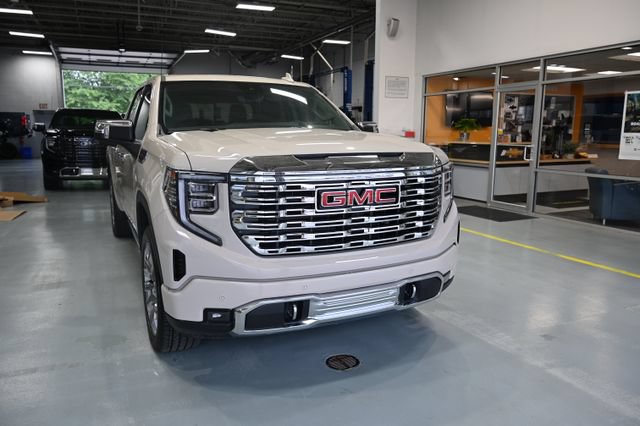 New 2026 GMC Sierra 1500 Denali AWD/4WD image 3