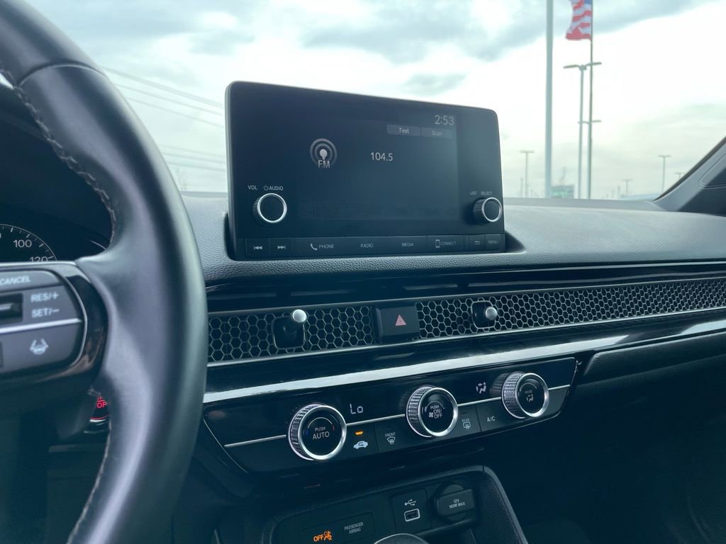 Used 2023 Honda Civic Sport image 14