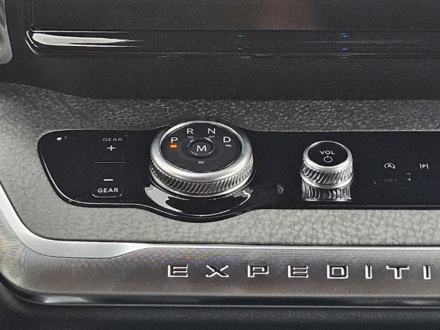 New 2027 Ford Expedition Tremor w/ Driver's Package AWD/4WD image 20