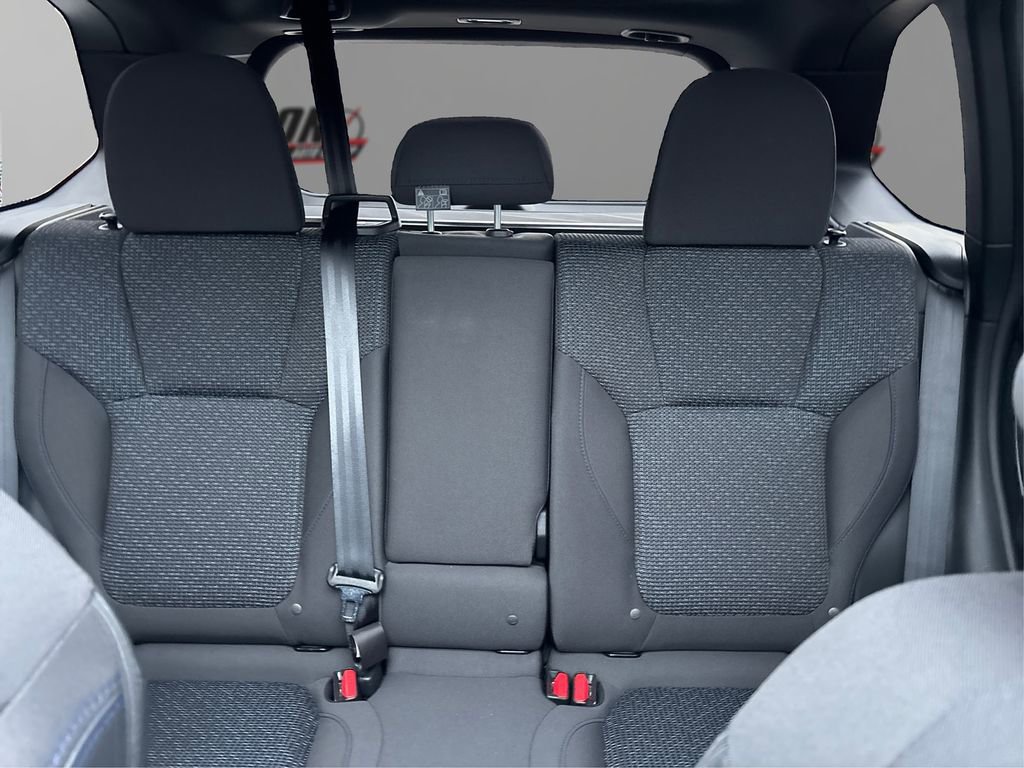 Used 2025 Subaru Forester Premium image 17