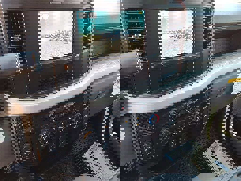 New 2026 Ford F550 2WD Crew Cab Super Duty image 14