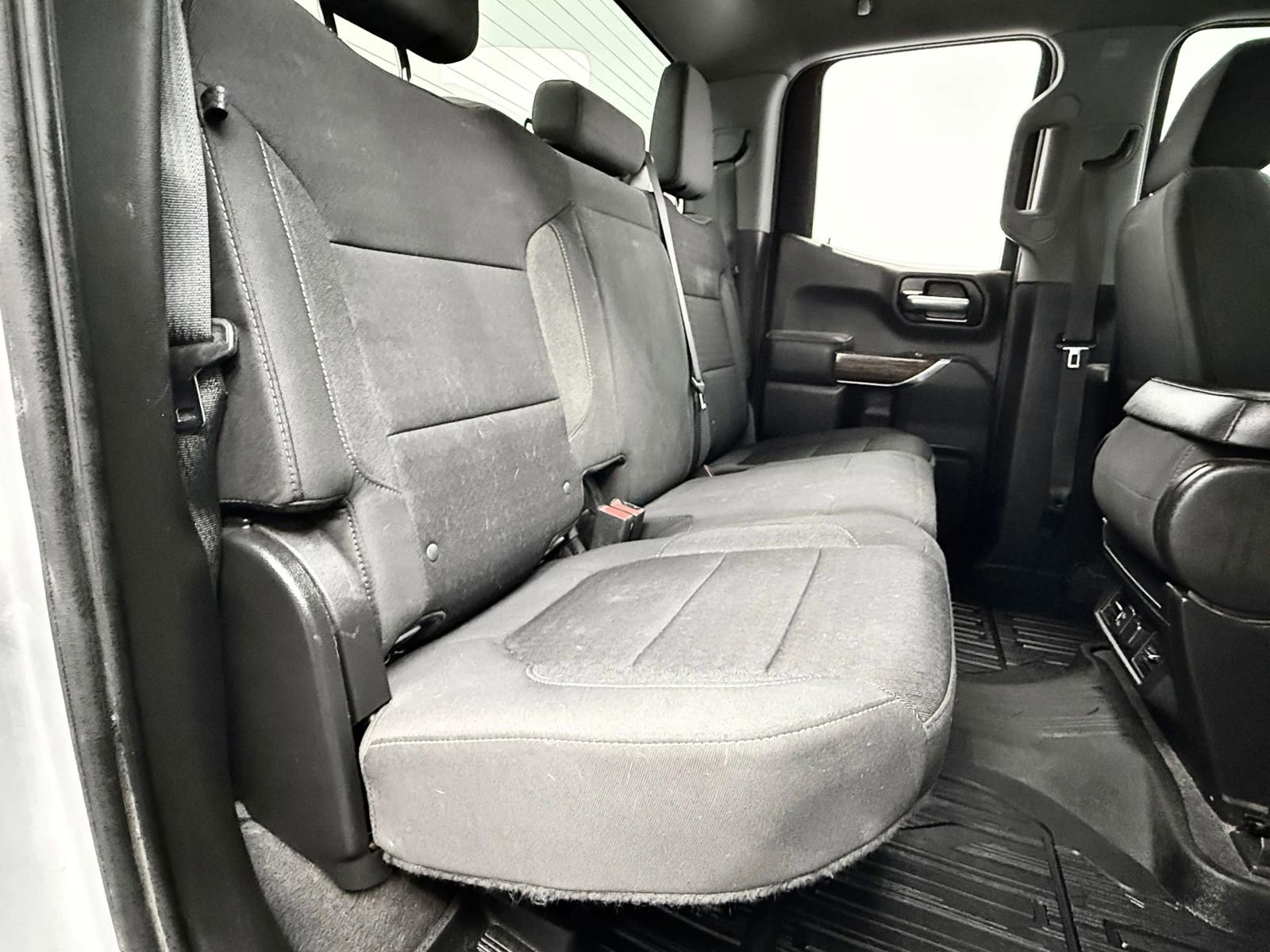 Used 2022 GMC Sierra 1500 SLE w/ X31 Off-Road Package AWD/4WD image 19