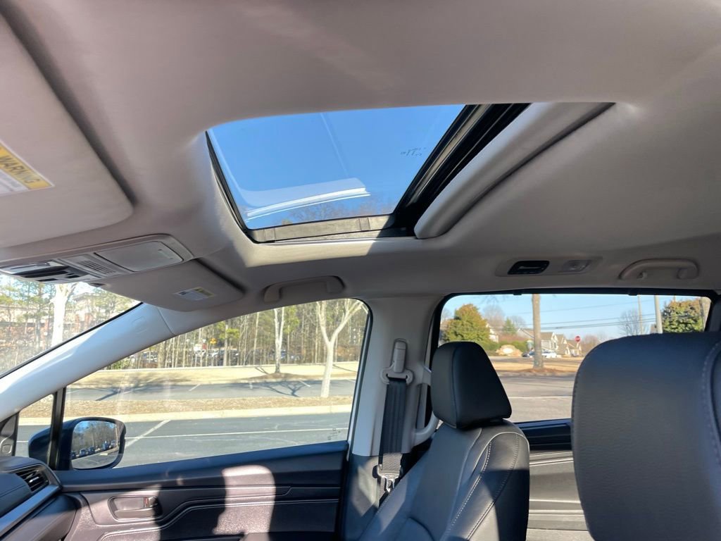 Certified 2025 Honda Odyssey EX-L image 30