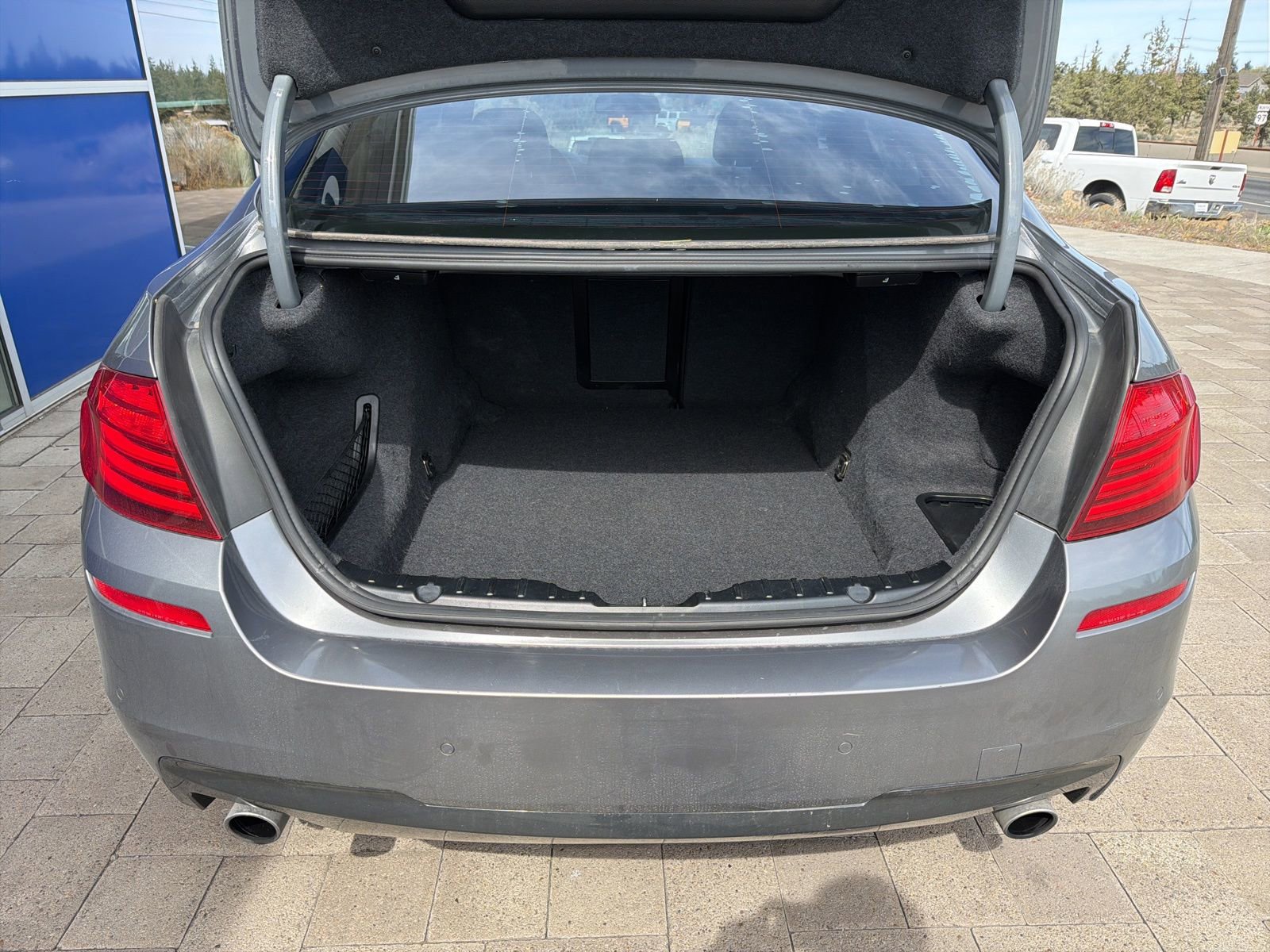 Used 2015 BMW 535i xDrive Sedan image 9