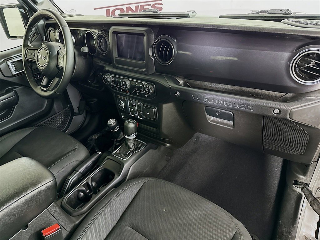 Used 2022 Jeep Wrangler Unlimited Sport image 32