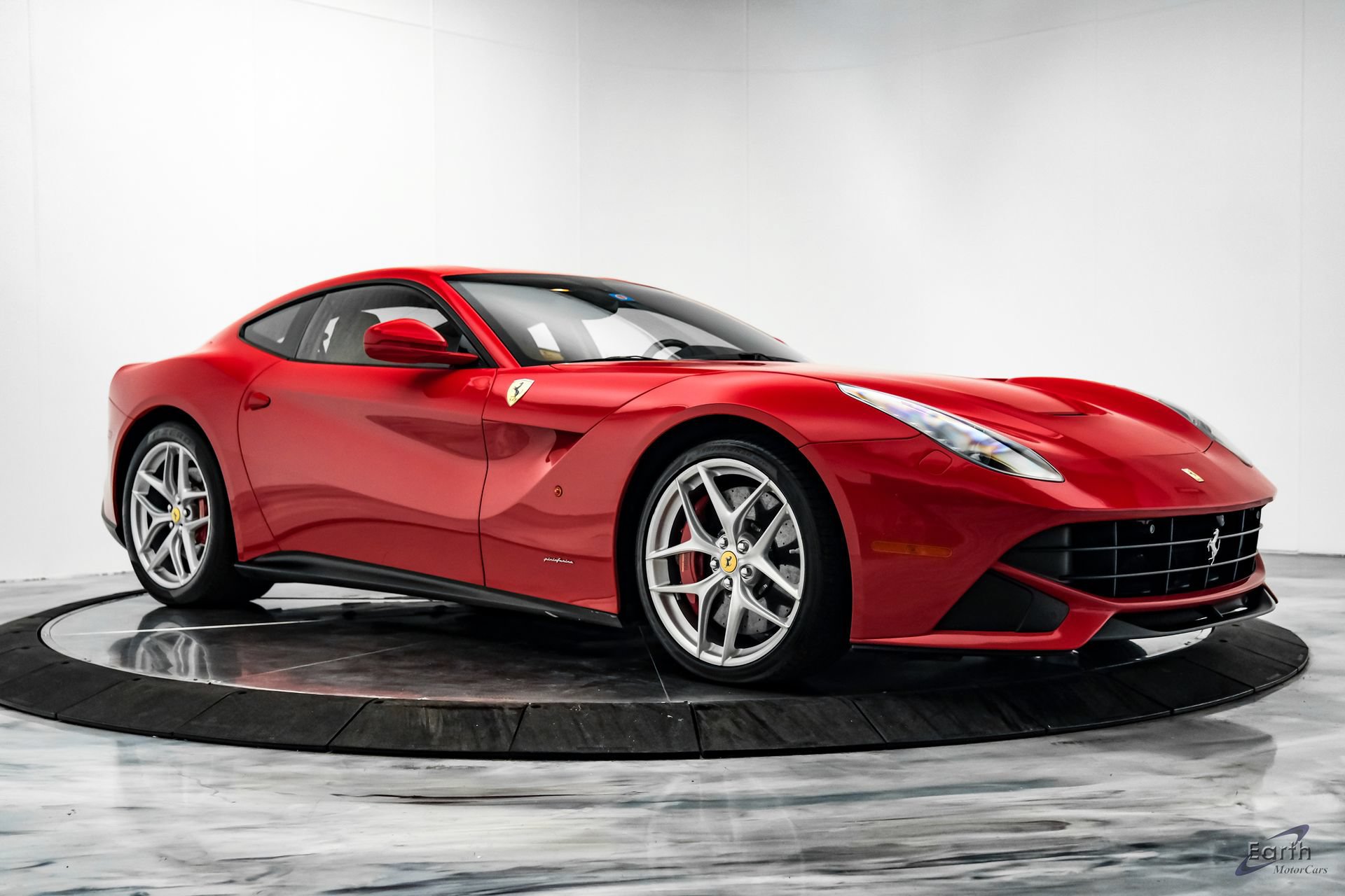 Used 2017 Ferrari F12 Berlinetta RWD image 22
