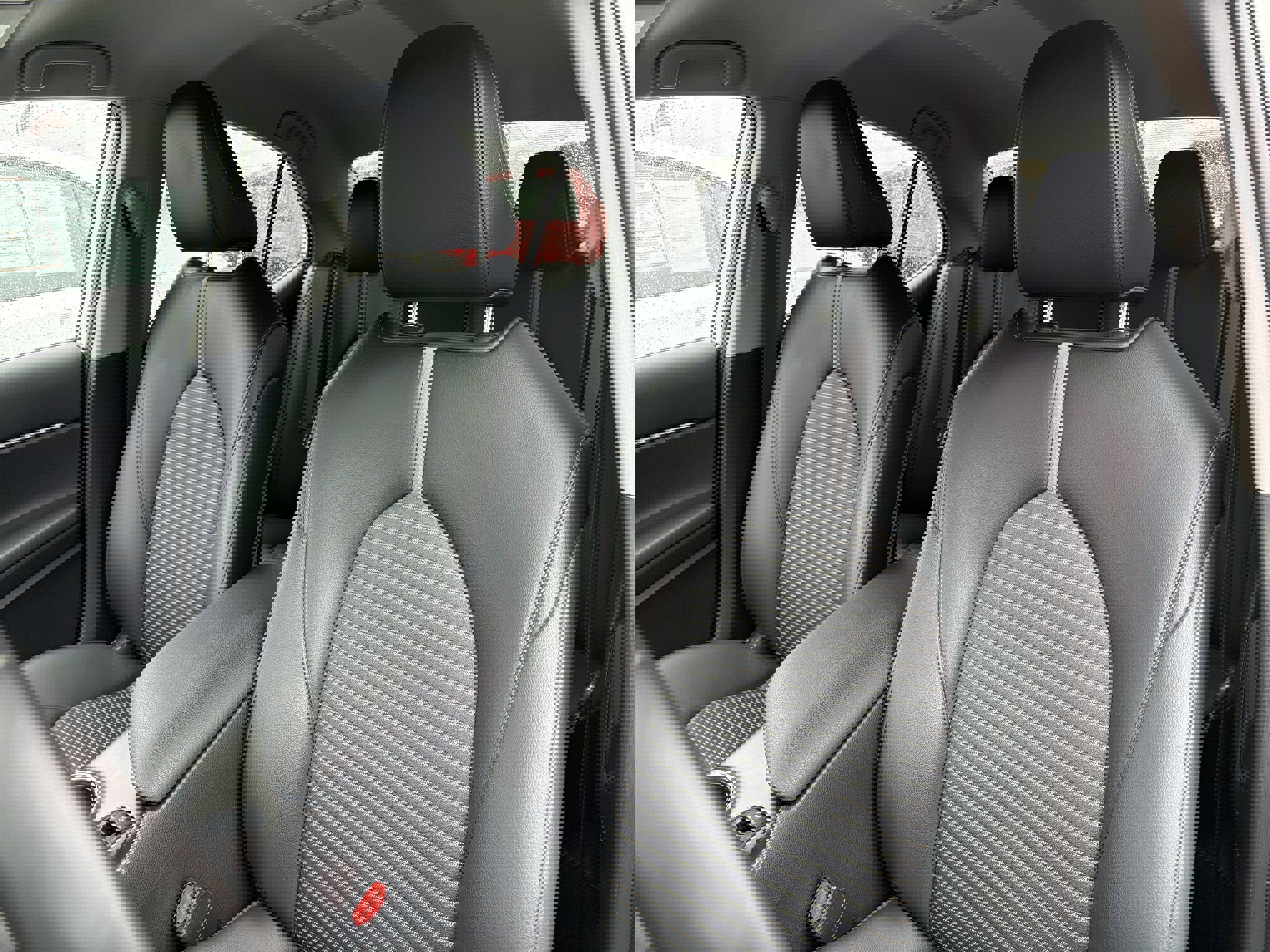 Used 2024 Toyota Camry SE w/ Convenience Package image 10