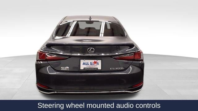 Used 2025 Lexus ES 300h w/ Technology Package image 6