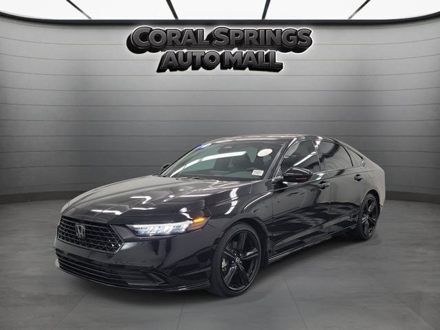 Used 2023 Honda Accord Sport image 3
