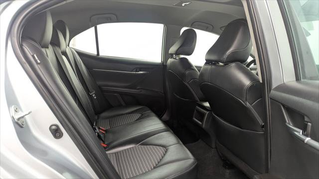 Used 2023 Toyota Camry SE FWD image 18
