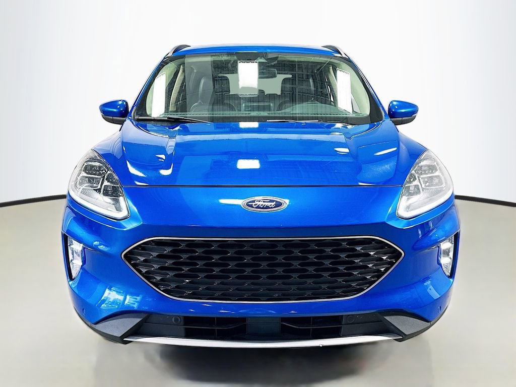 Used 2020 Ford Escape Titanium image 4