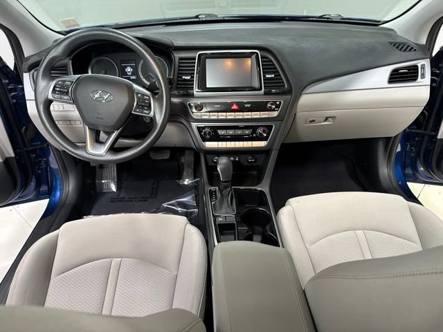 Used 2018 Hyundai Sonata ECO FWD image 2