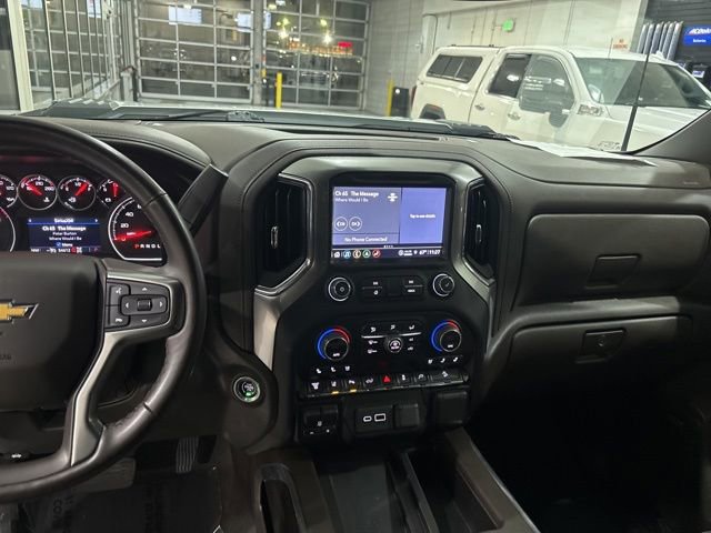 Used 2022 Chevrolet Silverado 2500 LTZ w/ LTZ Convenience Package AWD/4WD image 23