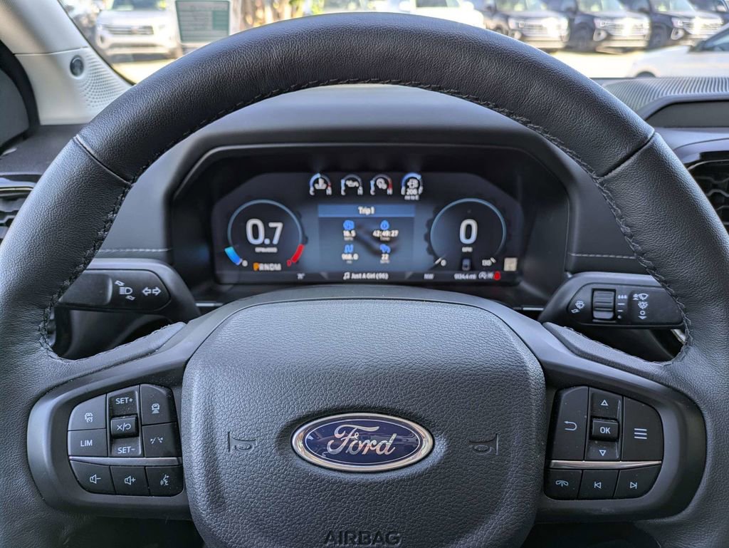 Used 2025 Ford Ranger Lariat w/ Trailer Tow Package AWD/4WD image 37