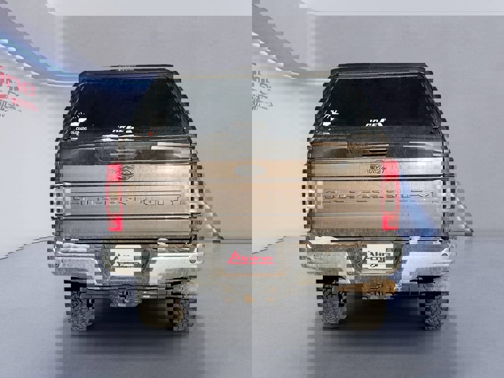 Used 2022 Ford F250 Lariat w/ Chrome Package image 4