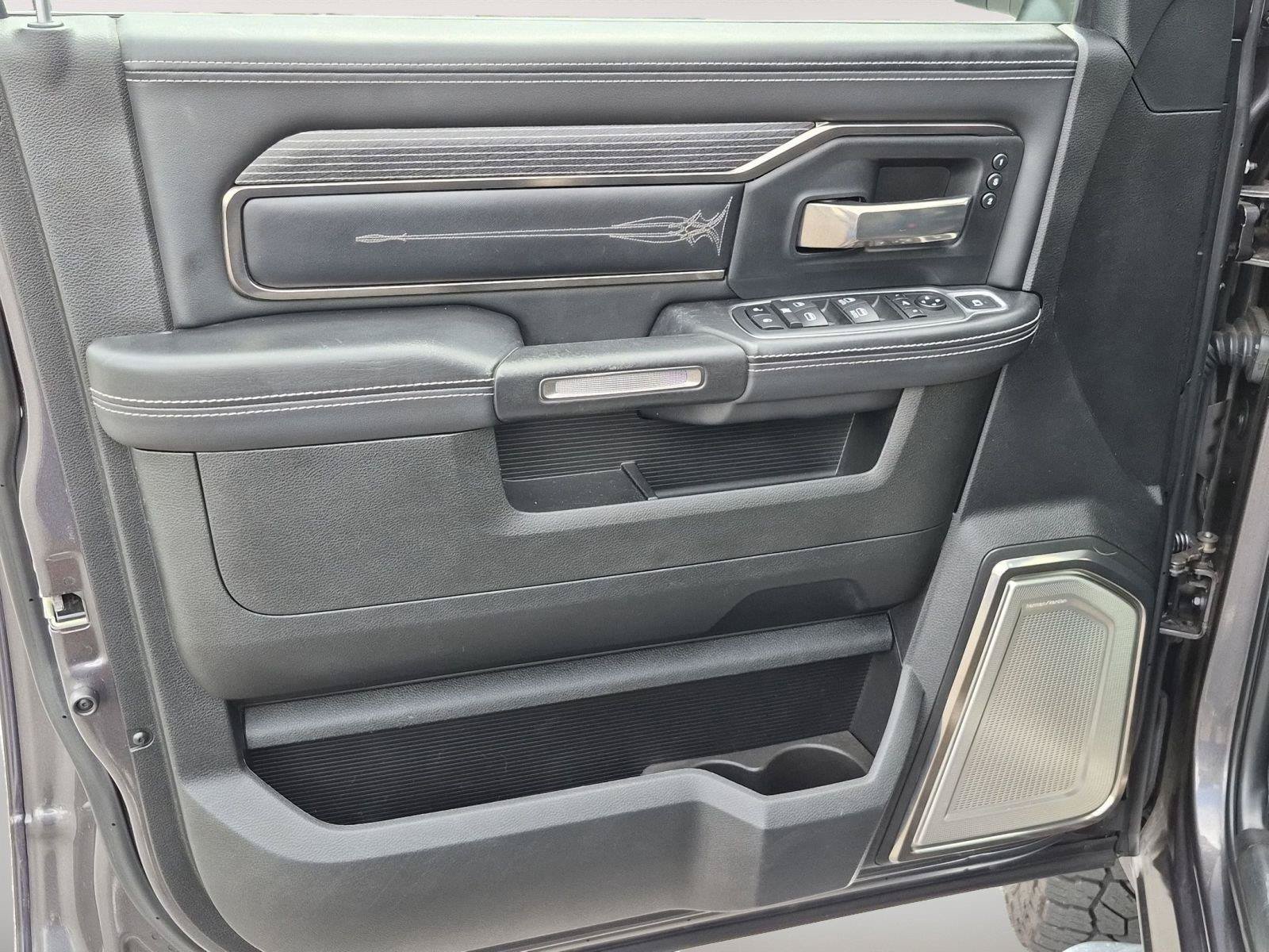 Used 2021 RAM 3500 Limited AWD/4WD image 29