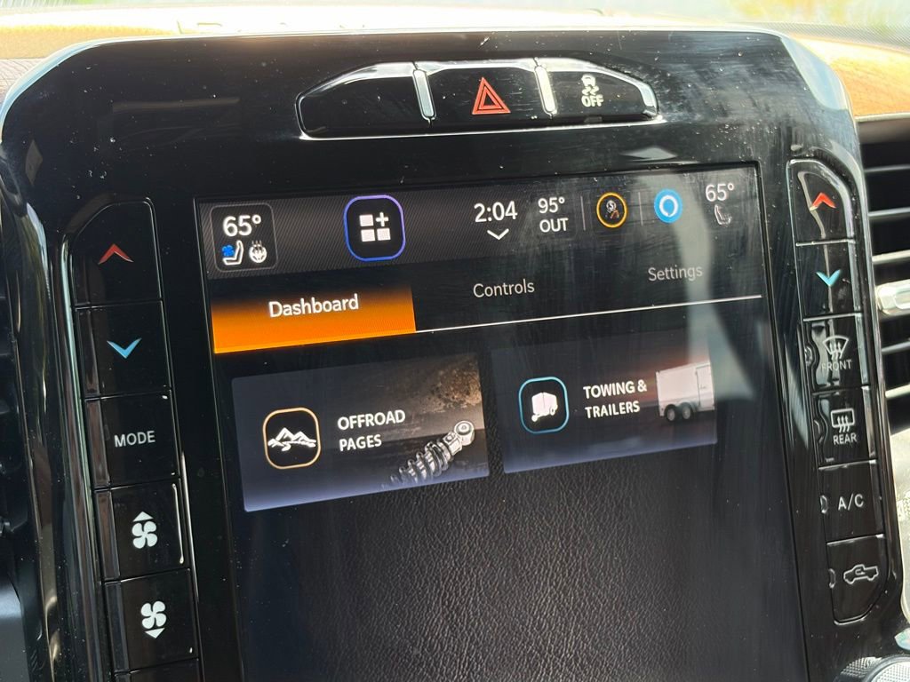 Used 2023 RAM 3500 Limited AWD/4WD image 36