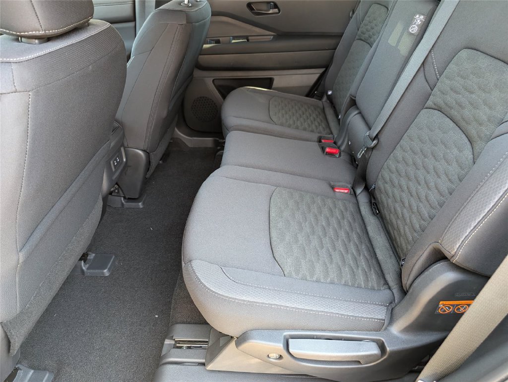 New 2026 Nissan Pathfinder SV FWD image 17