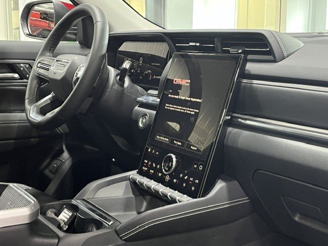 New 2026 GMC Terrain Denali w/ LPO, Floor Liner Package AWD/4WD image 10