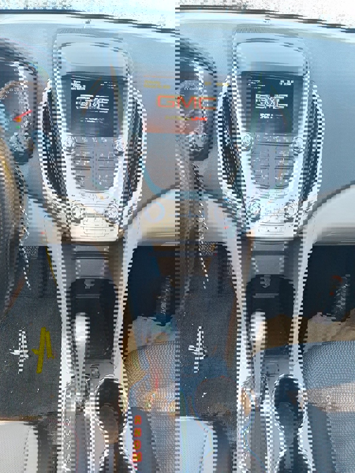 Used 2015 GMC Terrain SLT w/ Chrome Edition image 11