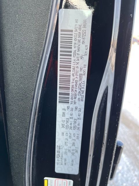 Used 2017 Jeep Wrangler Unlimited Sahara w/ Dual Top Group image 29