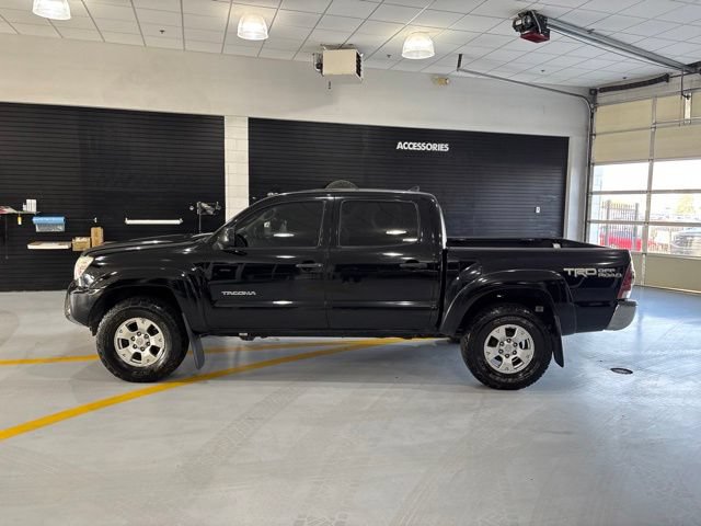 Used 2014 Toyota Tacoma 4x4 Double Cab w/ TRD Off-Road Package image 5