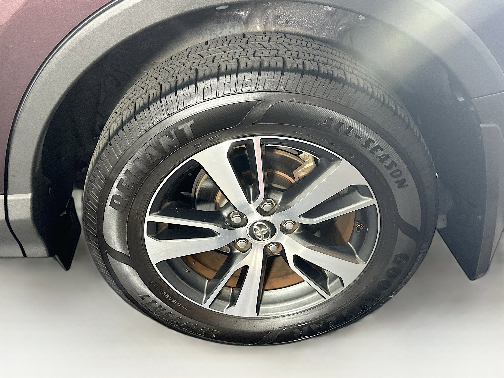 Used 2017 Toyota RAV4 XLE image 11
