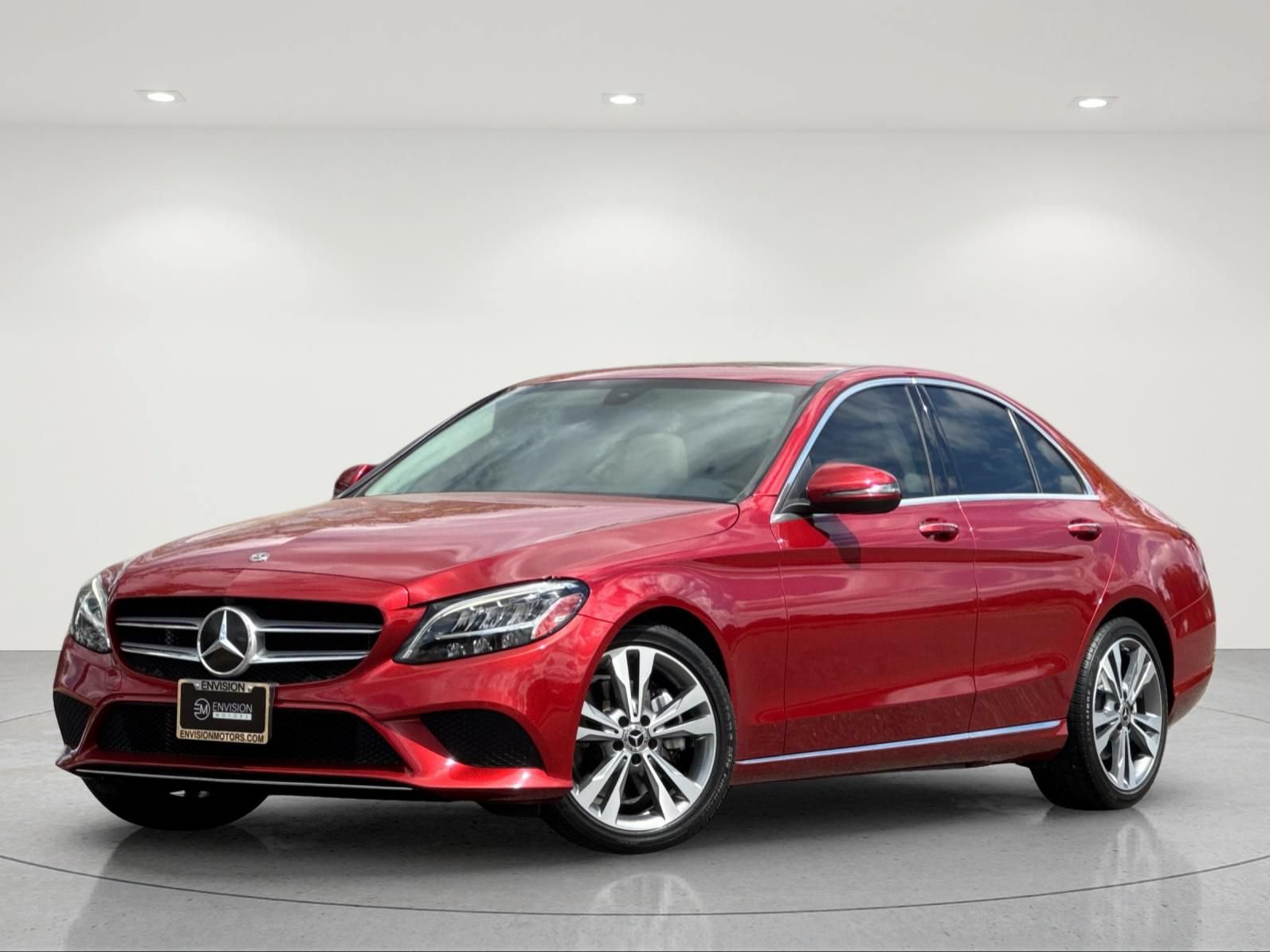Used 2021 Mercedes-Benz C 300 Sedan image 2