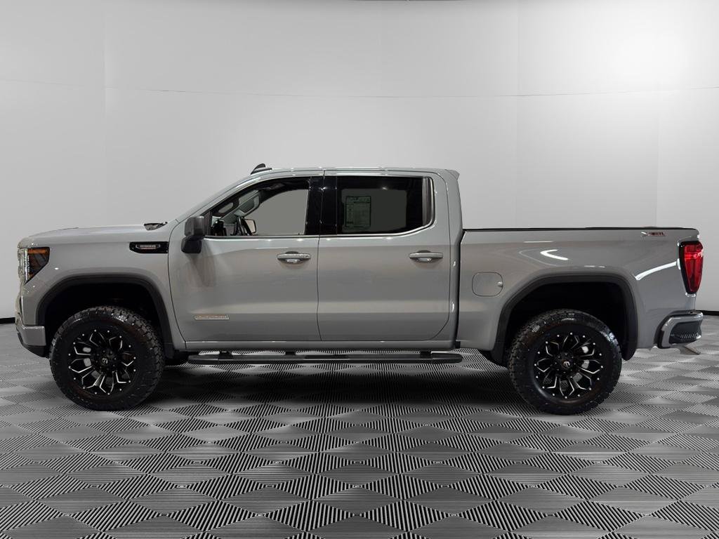 Used 2024 GMC Sierra 1500 Elevation AWD/4WD image 2