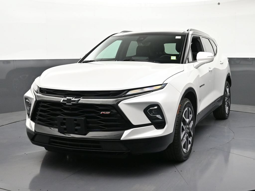 Certified 2023 Chevrolet Blazer RS w/ Driver Confidence II Package AWD/4WD image 8