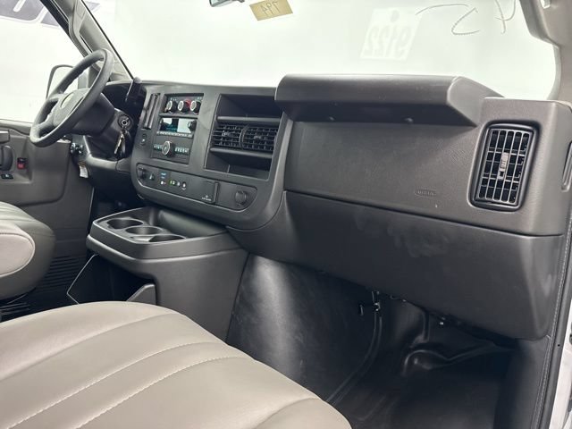 New 2025 Chevrolet Express 3500 w/ Power Convenience Package RWD image 34