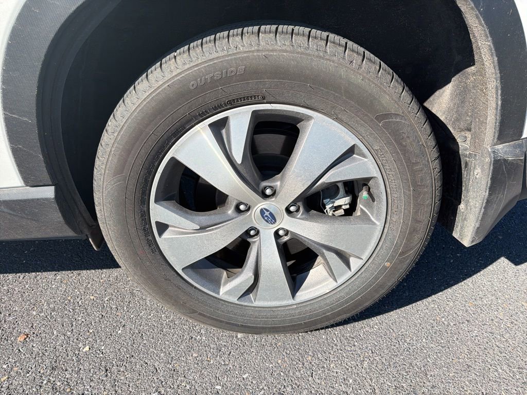 Certified 2025 Subaru Ascent Premium image 12