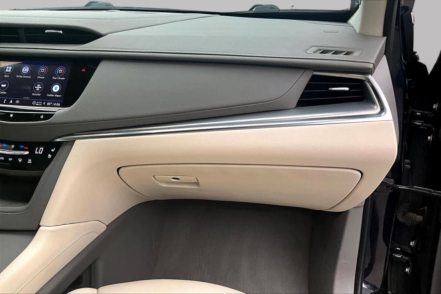 Used 2021 Cadillac XT5 Premium Luxury FWD image 19