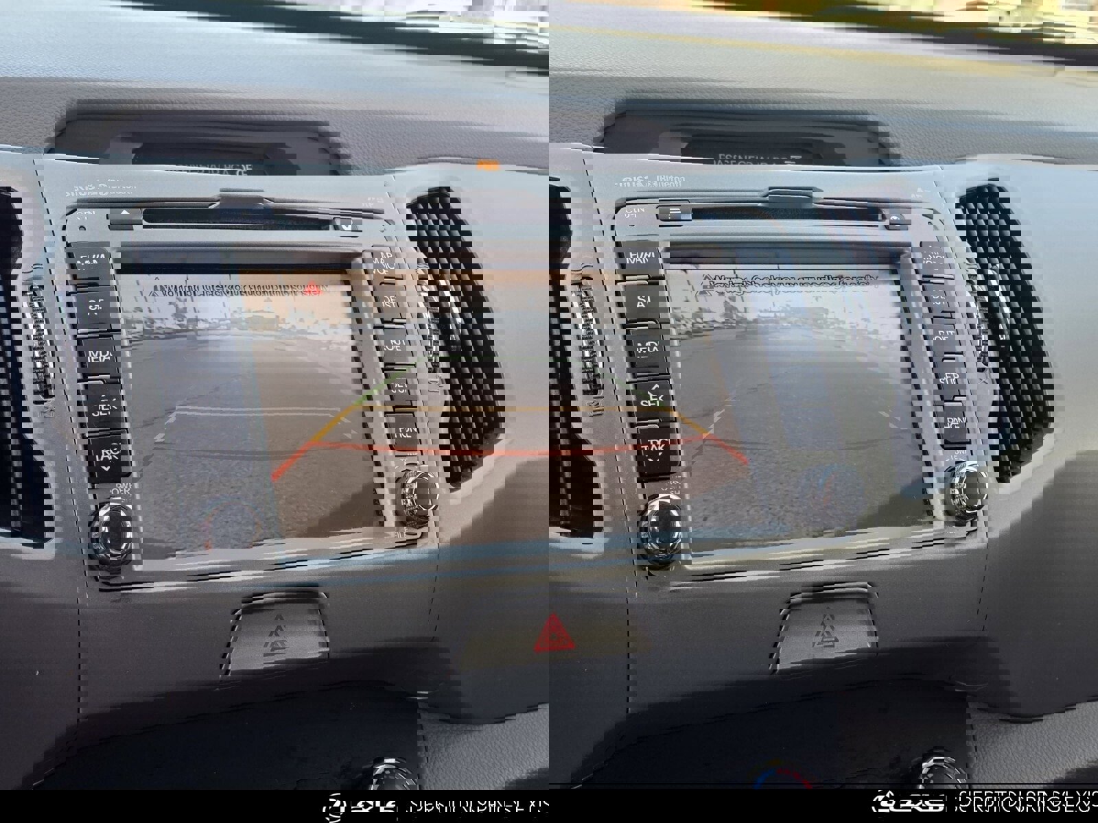 Used 2011 Kia Sportage LX w/ Navigation Pkg image 17