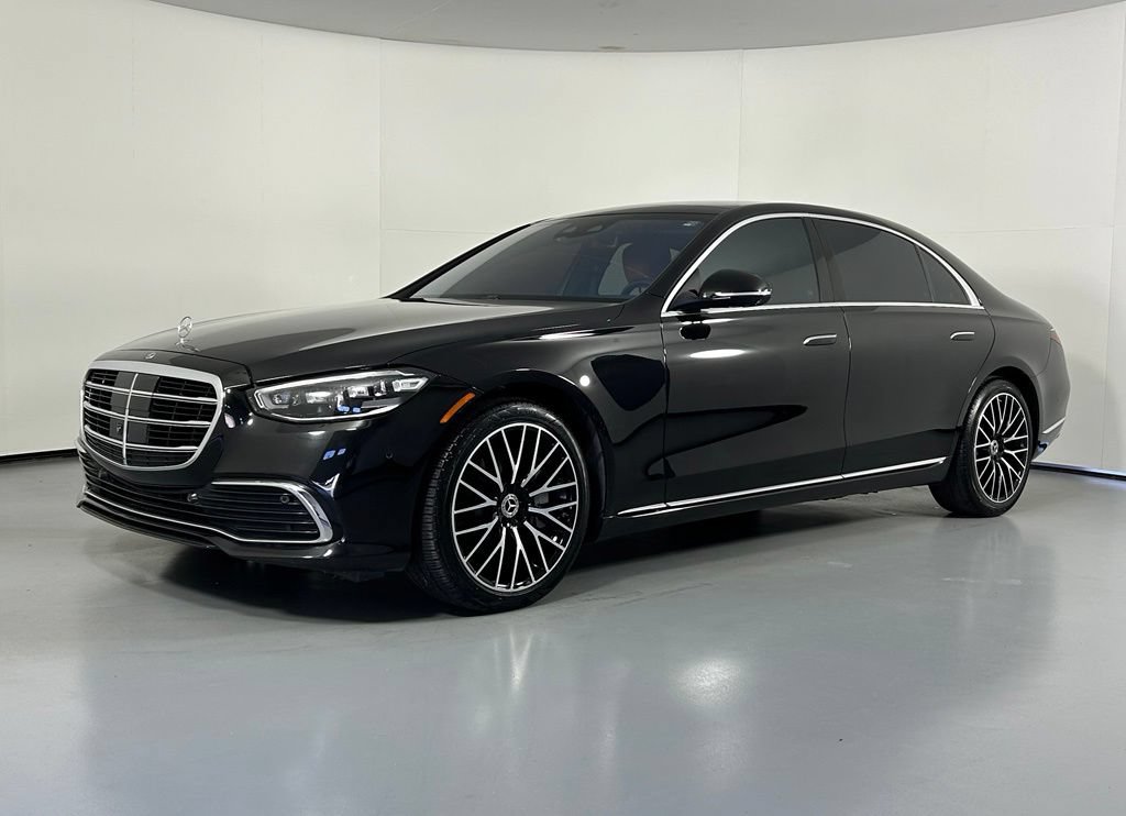 Used 2021 Mercedes-Benz S 580 4MATIC Sedan image 3